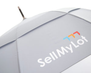 vented-personalized-umbrella-logo